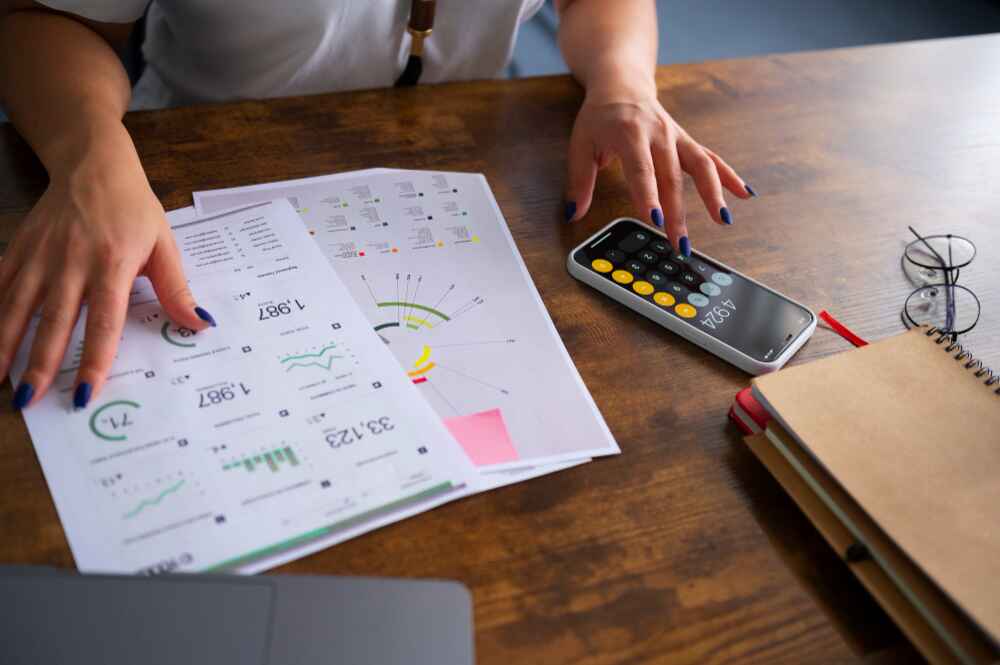 Group Study vs Solo Study: What Works Online